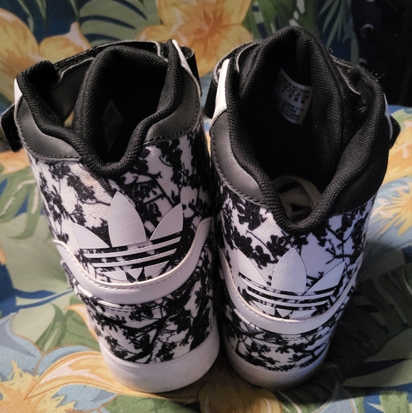 Adidas Extaball Up Womens sz 9.5 - Picture 4 of 6